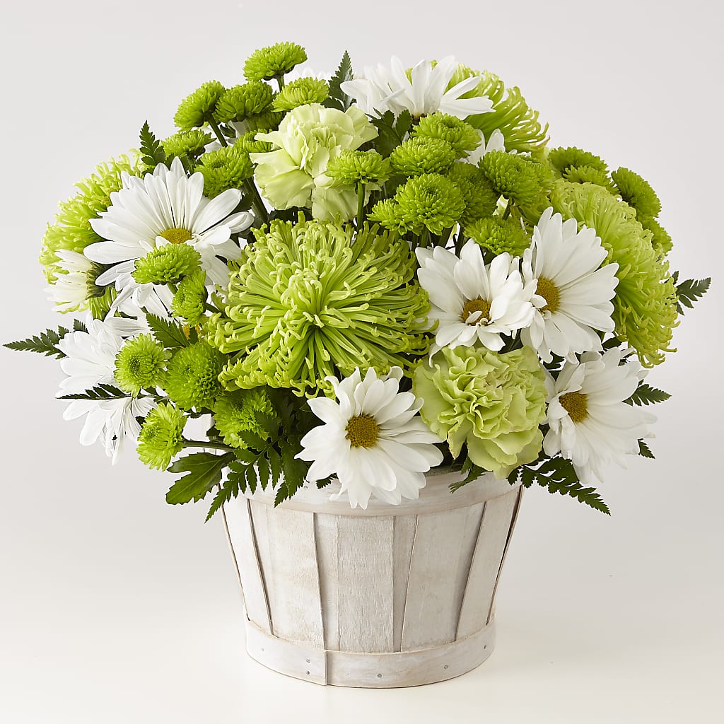 Lucky Charm Basket (Standard) – Downtown Florist And Tea, Doerun GA