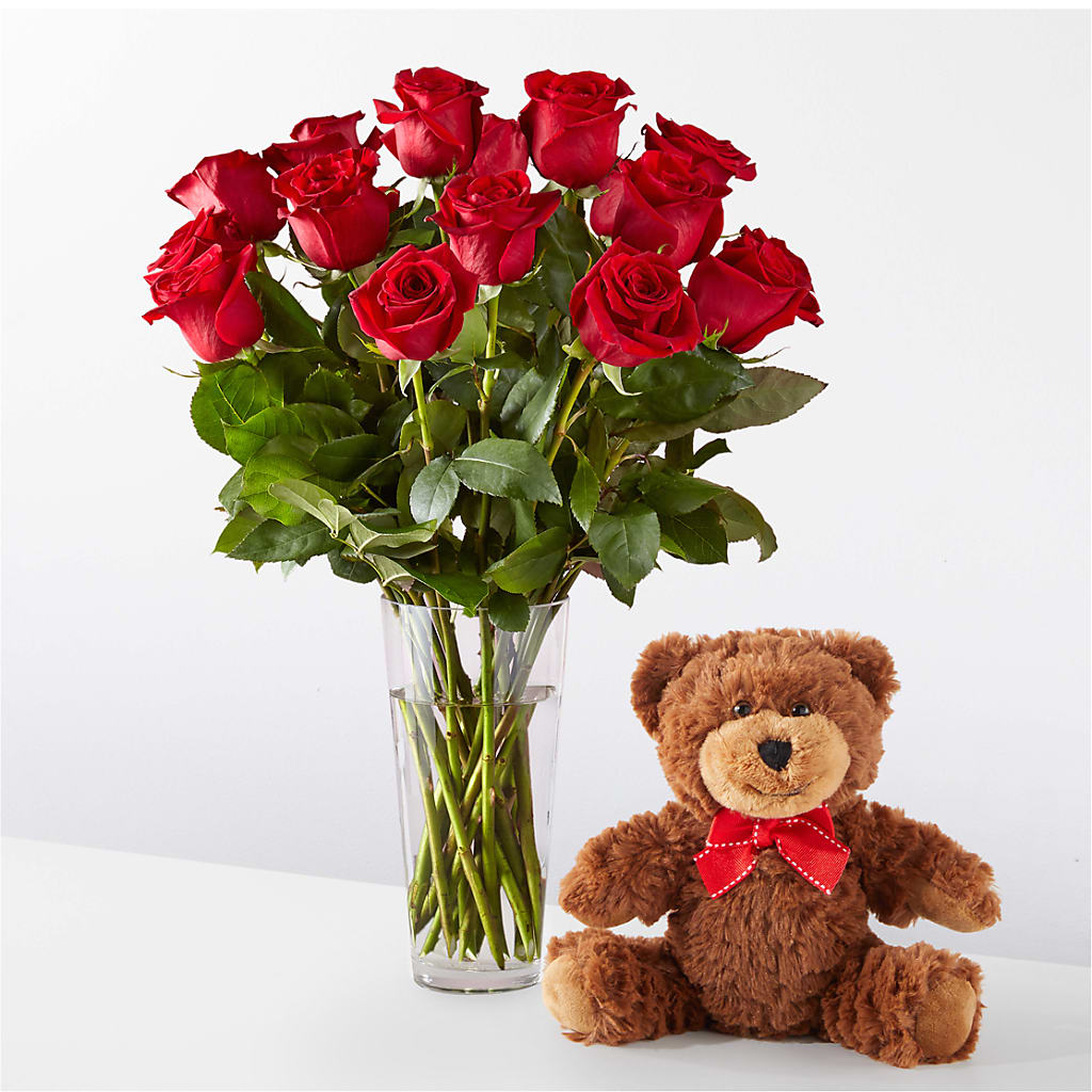 Romantic Long Stem Red Rose Bouquet Bundles – Downtown Florist And Tea, Doerun GA