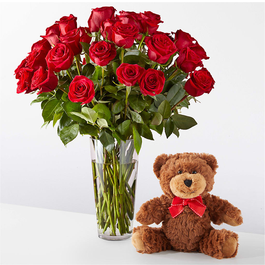 Romantic Long Stem Red Rose Bouquet Bundles – Downtown Florist And Tea, Doerun GA