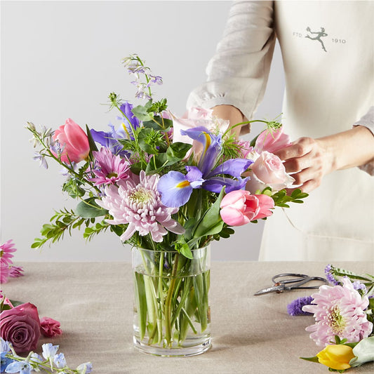 Pastel Tradition - A Florist Original – Downtown Florist And Tea, Doerun GA