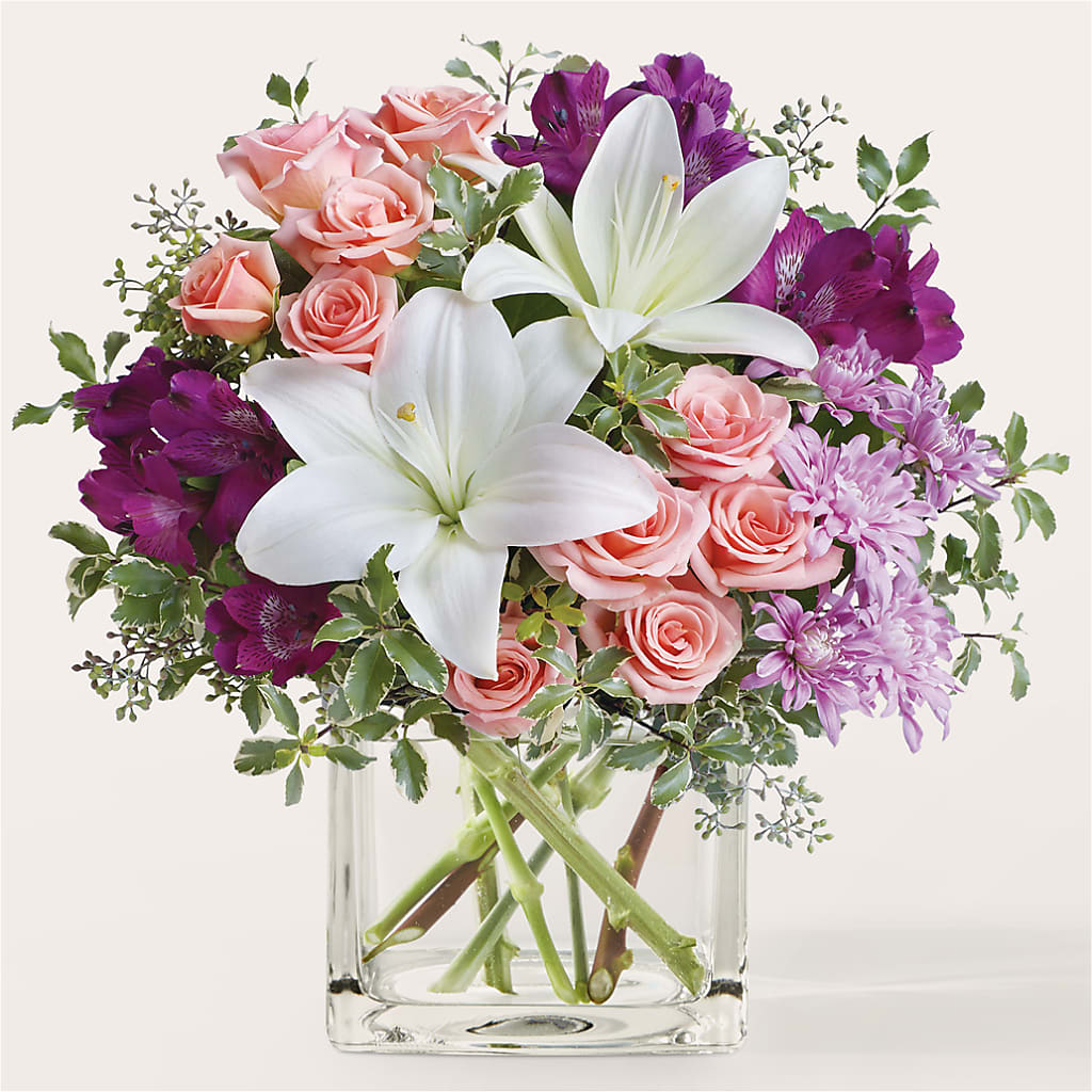 Mani Pedi Bouquet – Downtown Florist And Tea, Doerun GA