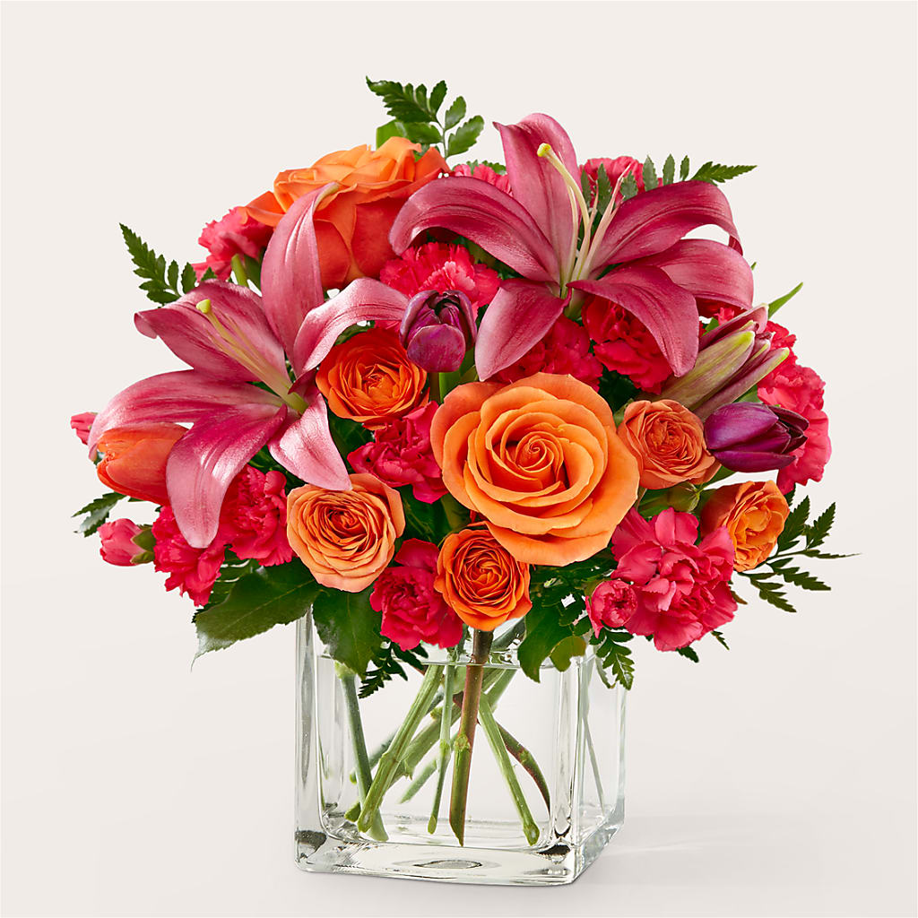 Lucky Lily Bouquet – Downtown Florist And Tea, Doerun GA