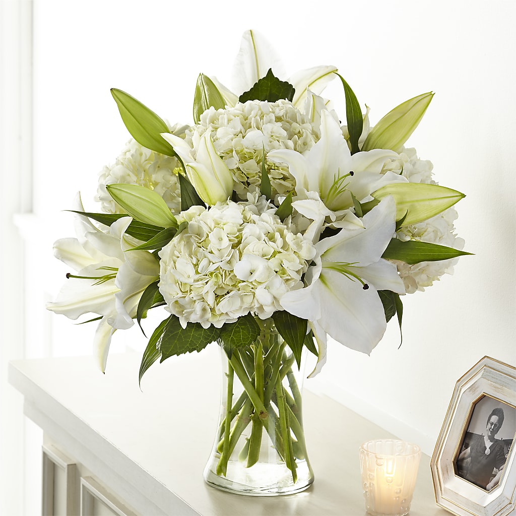 Compassionate Lily Bouquet – Downtown Florist And Tea, Doerun GA