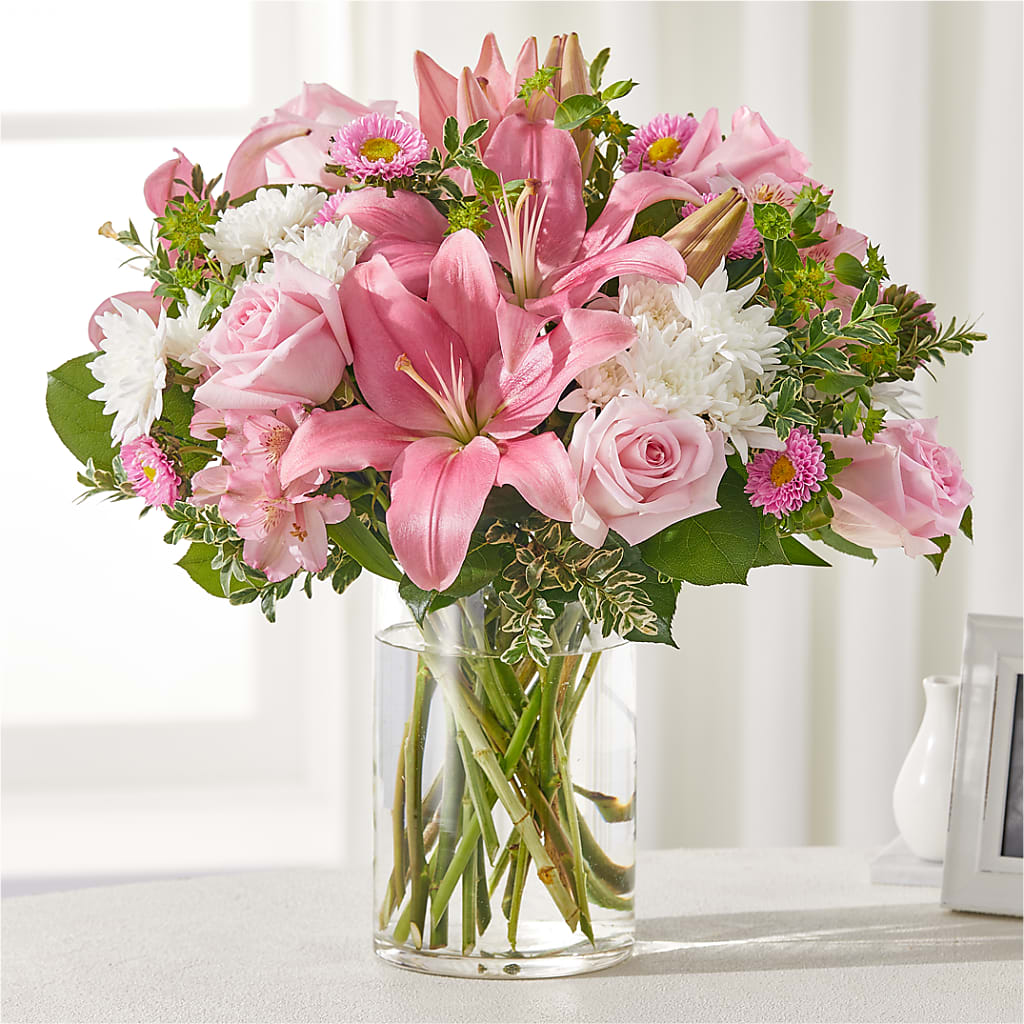 Healing Hug Bouquet – Downtown Florist And Tea, Doerun GA