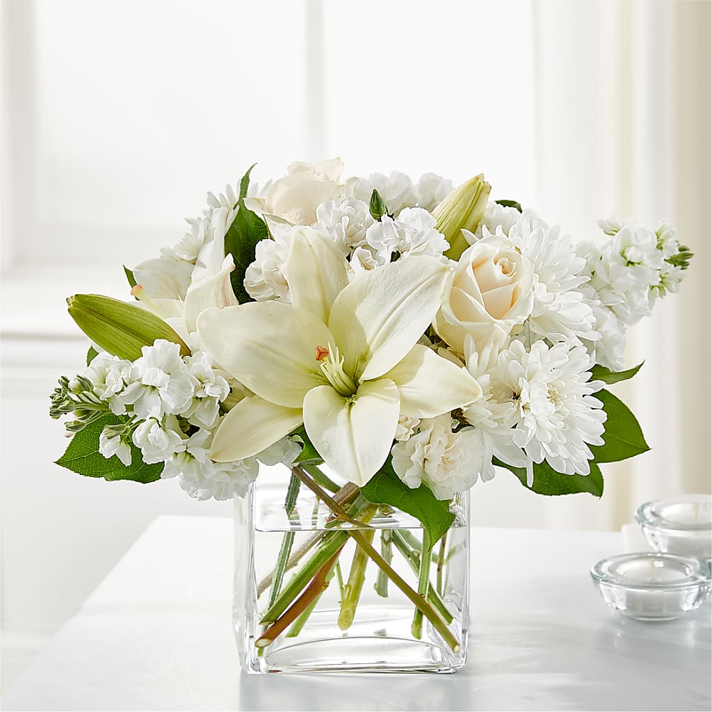 Gentle Breeze Bouquet – Downtown Florist And Tea, Doerun GA