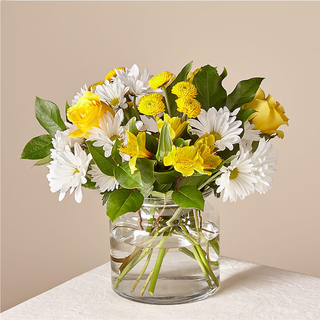 Sunny Sentiments Bouquet – Downtown Florist And Tea, Doerun GA