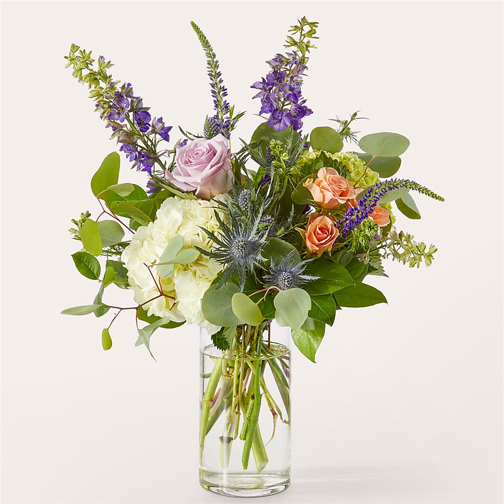 Appealing Aura Bouquet – Downtown Florist And Tea, Doerun GA