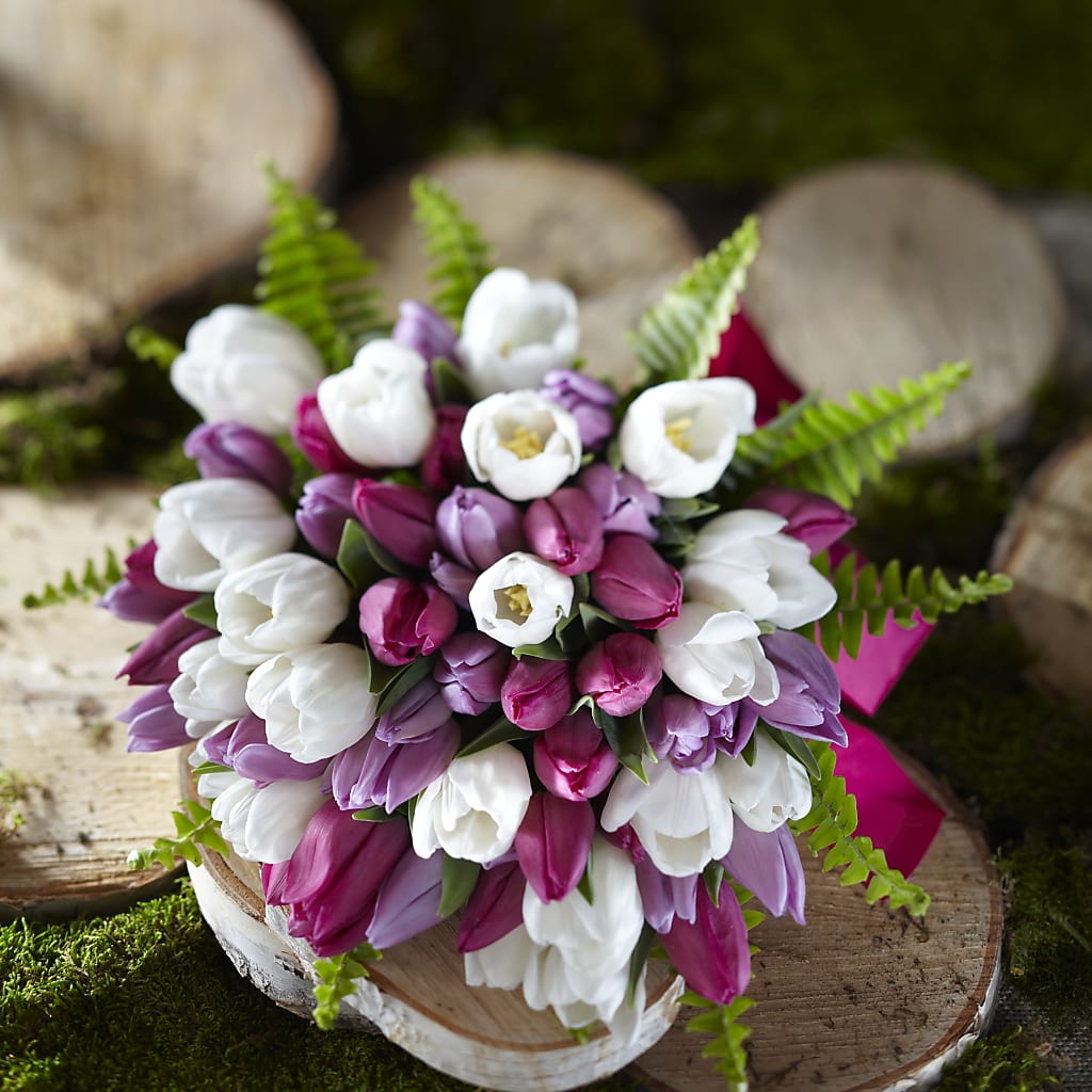 Steal My Heart Bouquet – Downtown Florist And Tea, Doerun GA