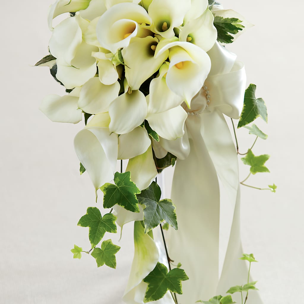 White Chapel Bouquet – Downtown Florist And Tea, Doerun GA