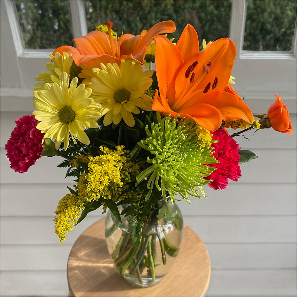 Bold & Bright – A Florist Original –  Downtown Florist And Tea, Doerun GA