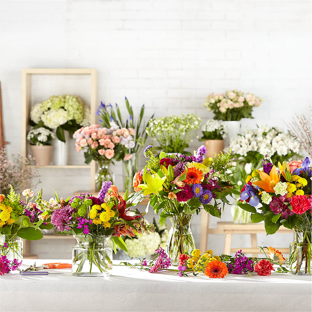 Bold & Bright – A Florist Original –  Downtown Florist And Tea, Doerun GA