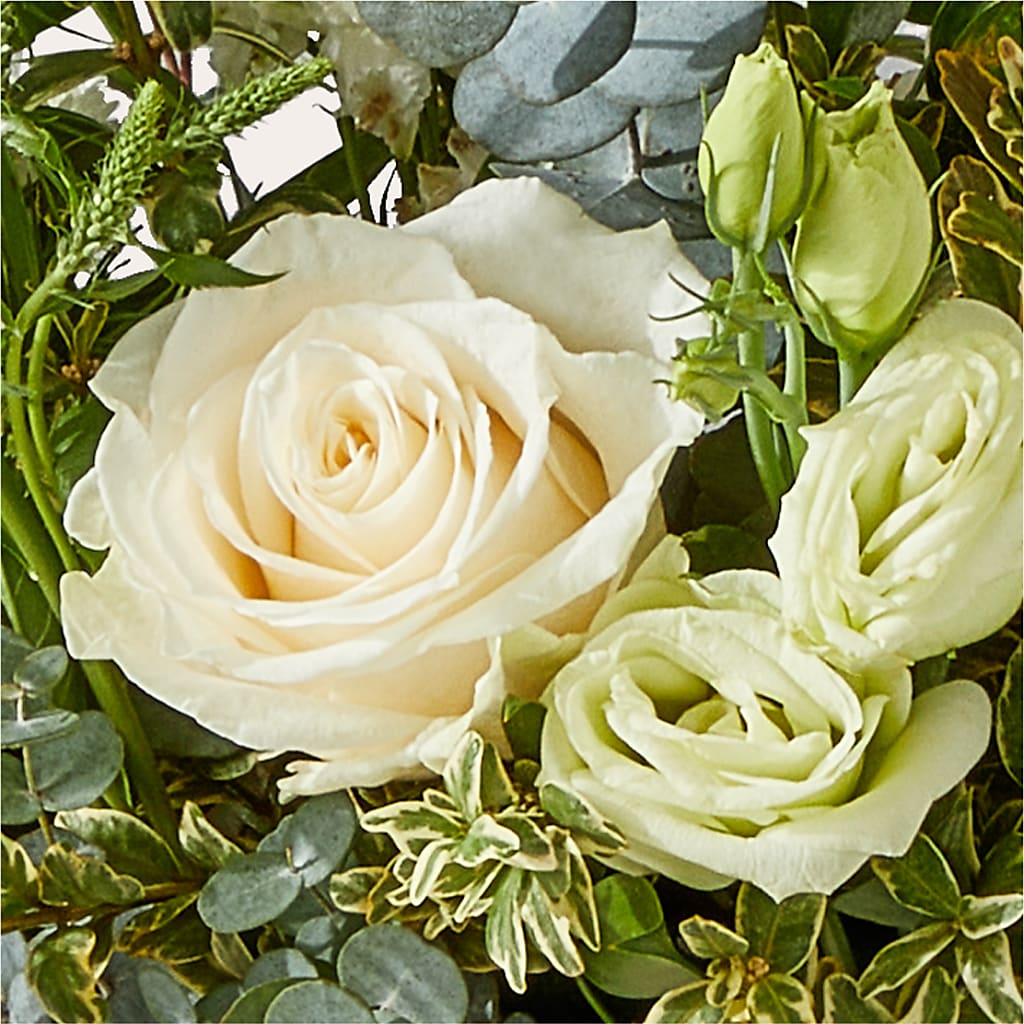 Cashmere Bouquet –  Downtown Florist And Tea, Doerun GA
