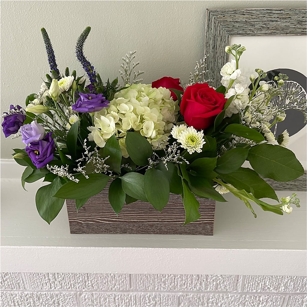 Sweet Magnolia Bouquet –  Downtown Florist And Tea, Doerun GA