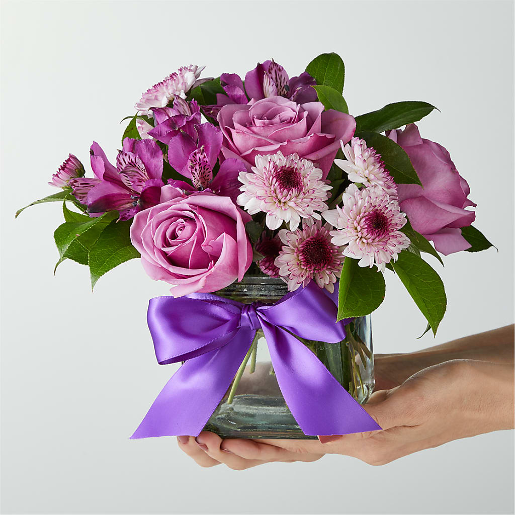 Sugarplum Bouquet –  Downtown Florist And Tea, Doerun GA