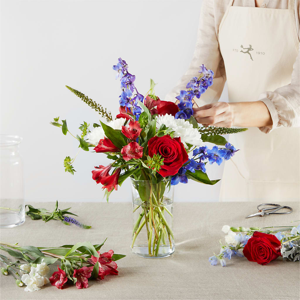 Star Spangled - A Florist Original –  Downtown Florist And Tea, Doerun GA