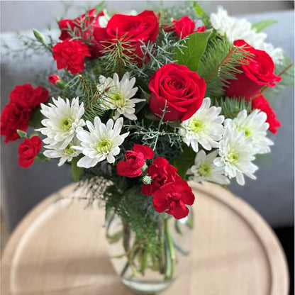 Seasonal Magic Bouquet –  Downtown Florist And Tea, Doerun GA
