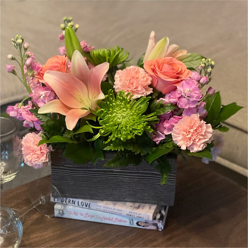 Beautiful Spirit Basket –  Downtown Florist And Tea, Doerun GA