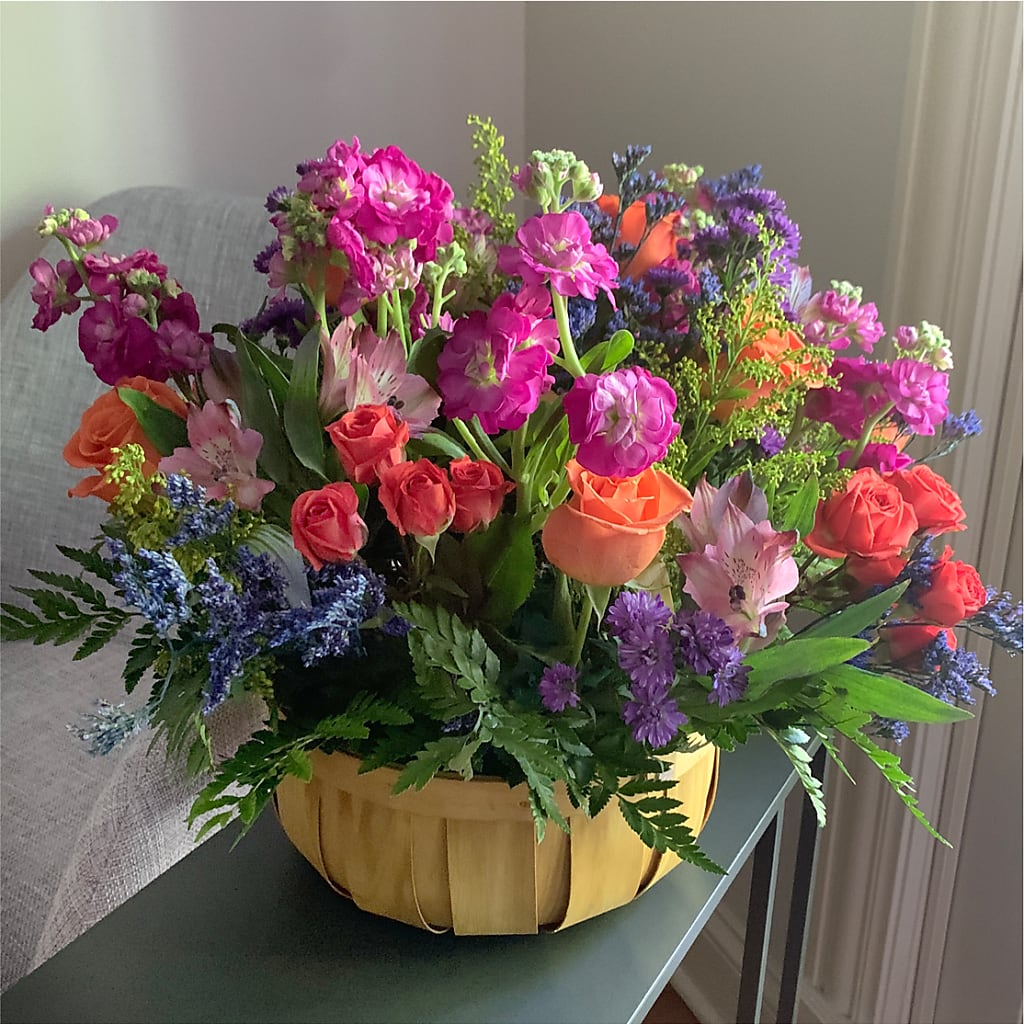 Garden of Life Basket –  Downtown Florist And Tea, Doerun GA