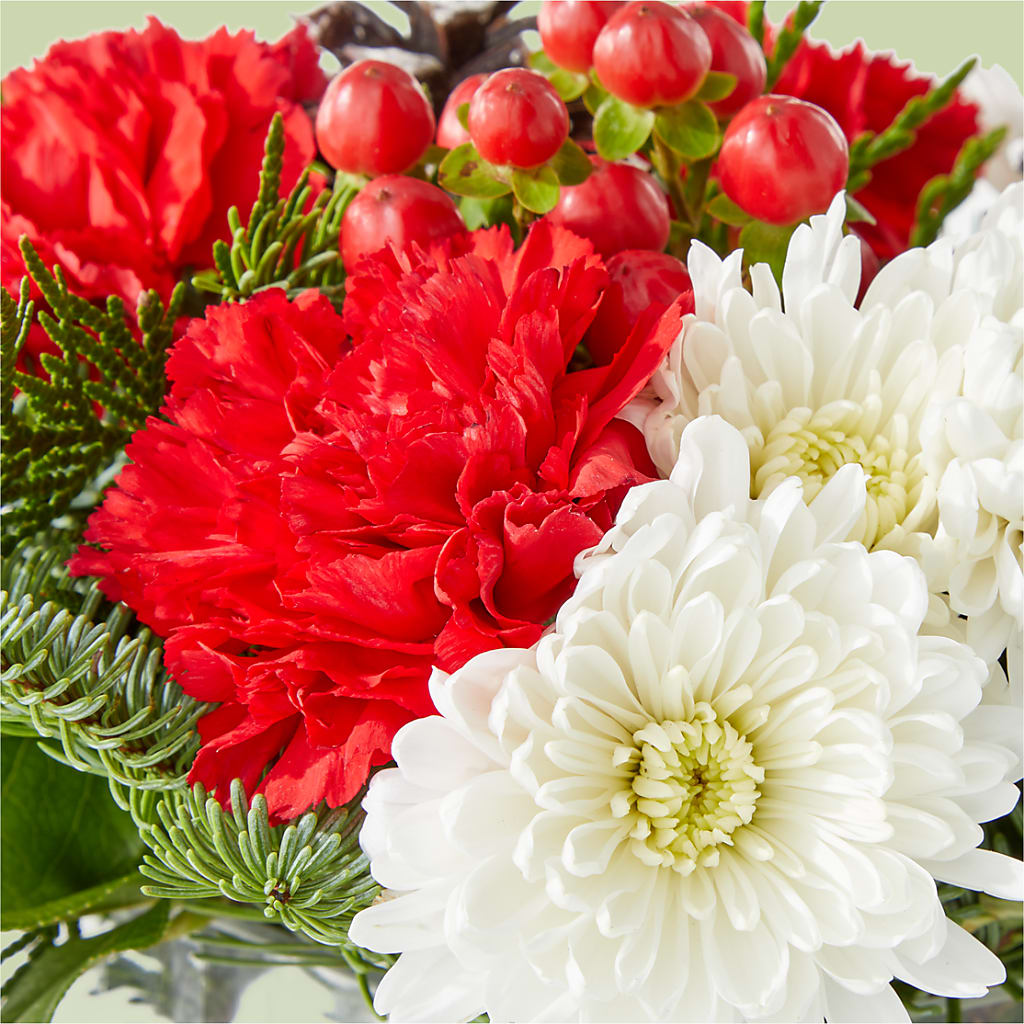 Snow Angel Bouquet –  Downtown Florist And Tea, Doerun GA