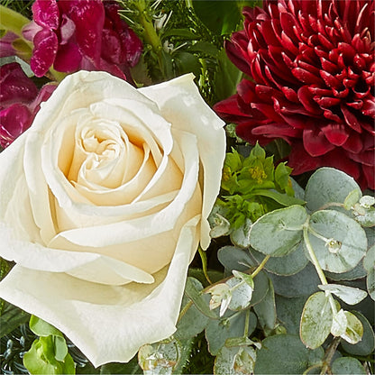 Cranberry Fizz Bouquet –  Downtown Florist And Tea, Doerun GA