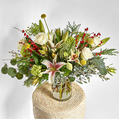 Berry & Bright Bouquet –  Downtown Florist And Tea, Doerun GA