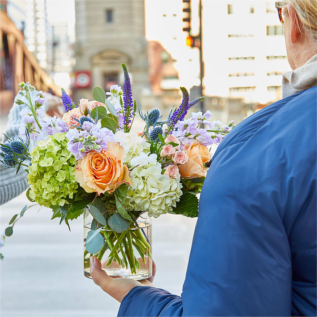 Porch Swing Bouquet –  Downtown Florist And Tea, Doerun GA
