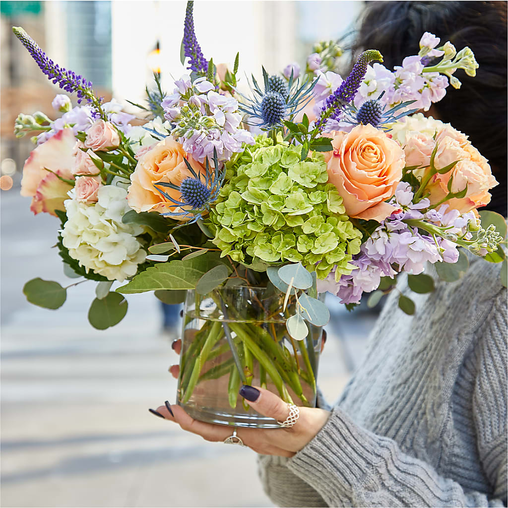 Porch Swing Bouquet –  Downtown Florist And Tea, Doerun GA