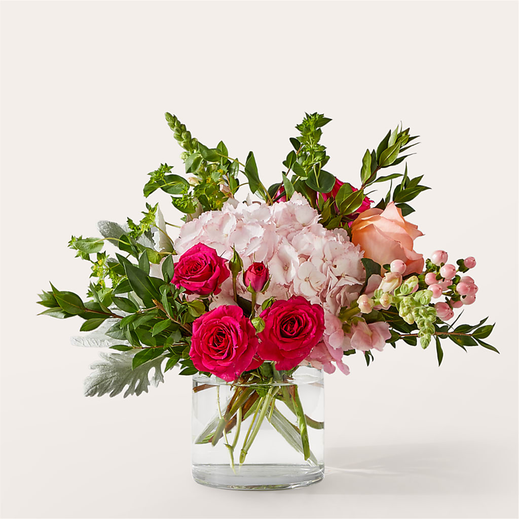 Glitz & Glam Bouquet –  Downtown Florist And Tea, Doerun GA