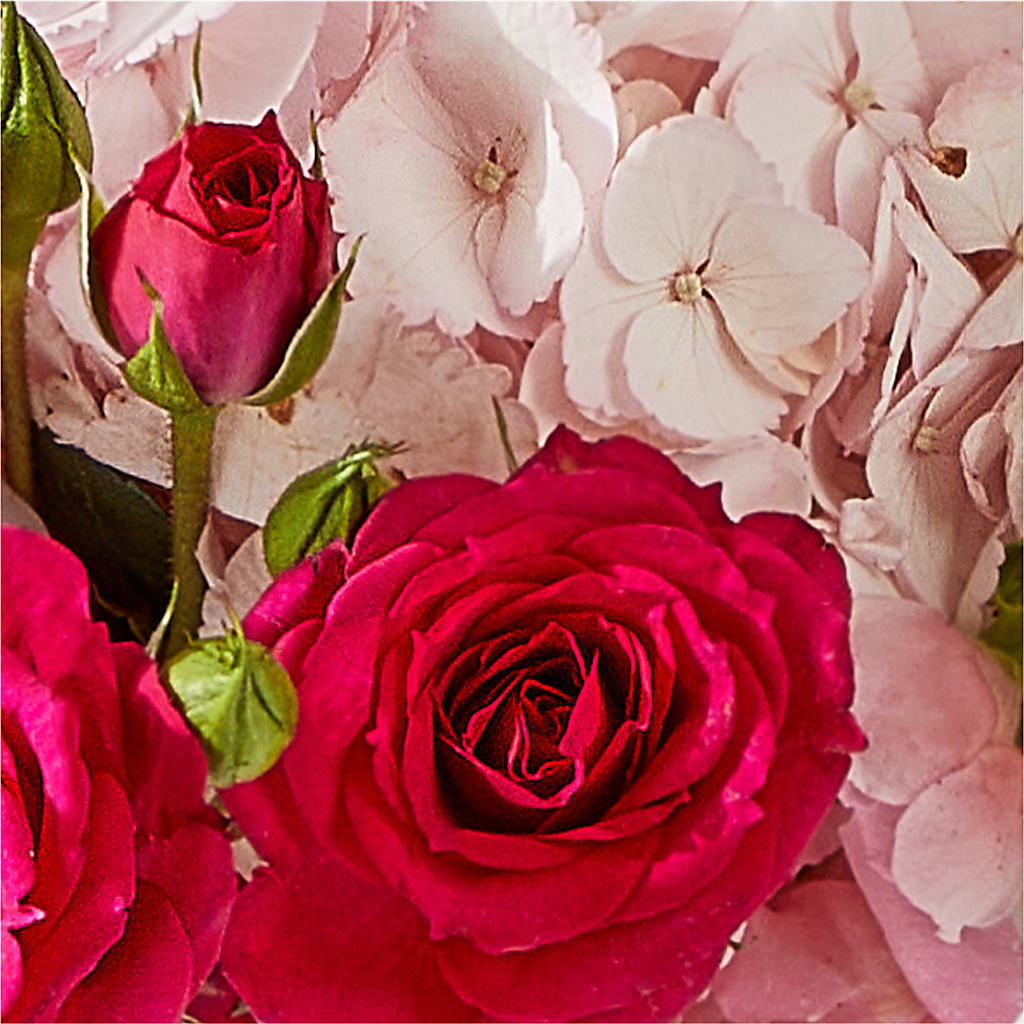 Glitz & Glam Bouquet –  Downtown Florist And Tea, Doerun GA