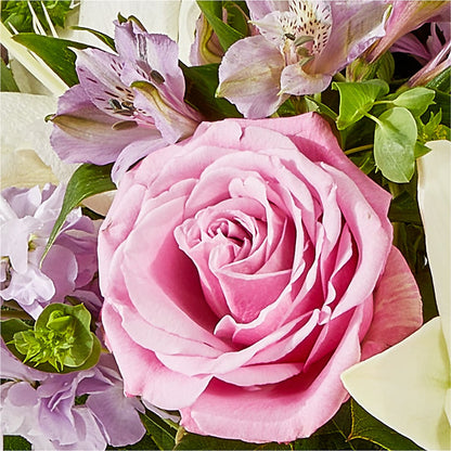 Daydreamer Bouquet –  Downtown Florist And Tea, Doerun GA