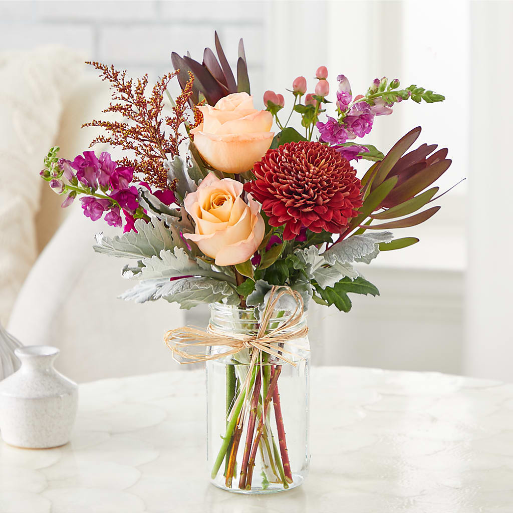 Moody Hues Bouquet –  Downtown Florist And Tea, Doerun GA