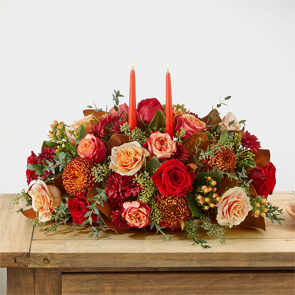 Gather Near Centerpiece –  Downtown Florist And Tea, Doerun GA